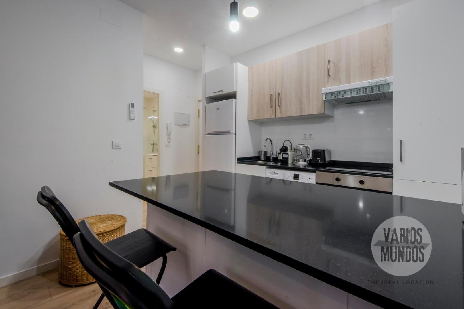 Confort Con Parking Para 3, Vive La Latina Madrid Luaran gambar